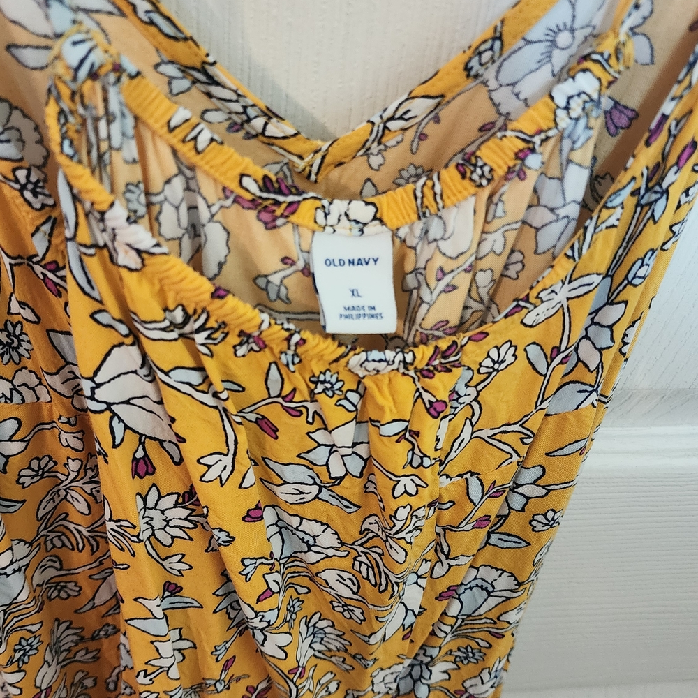 Old Navy Yellow Floral Dress - Picture 5 of 8